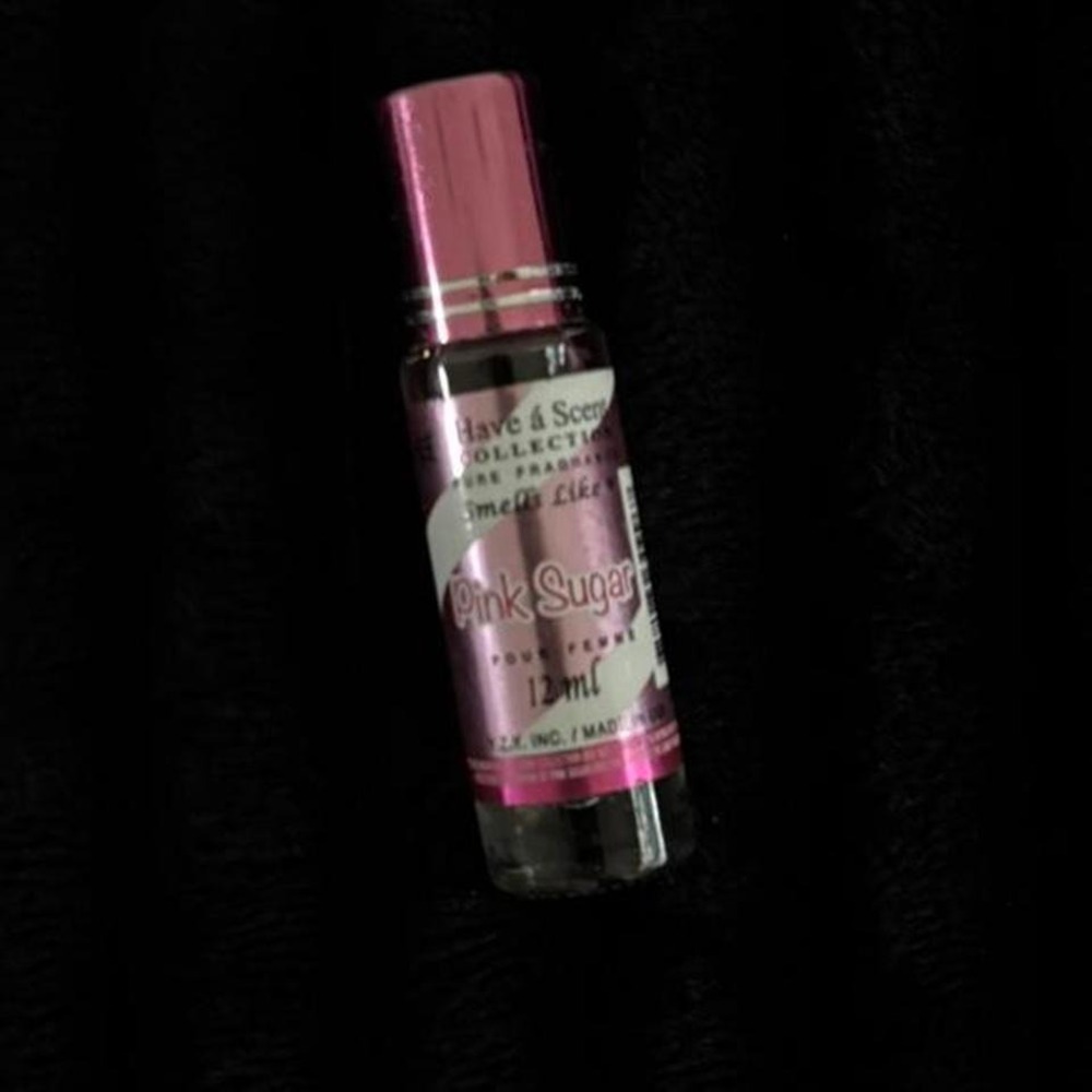 Pink sugar roll on‎ - Picture 2 of 5